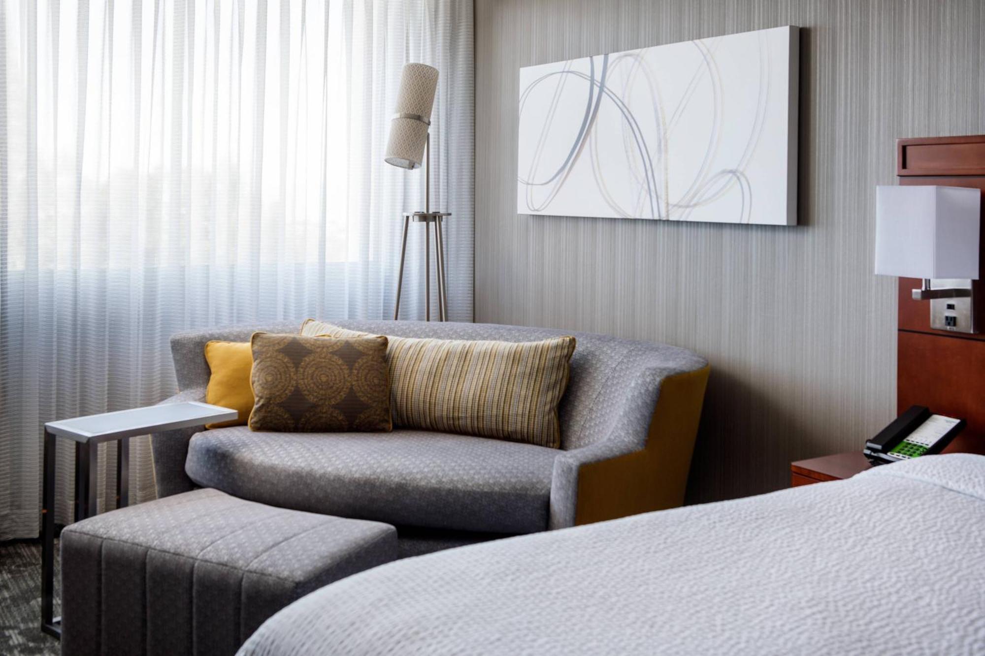 Courtyard By Marriott Richmond Berkeley Hotel Kültér fotó